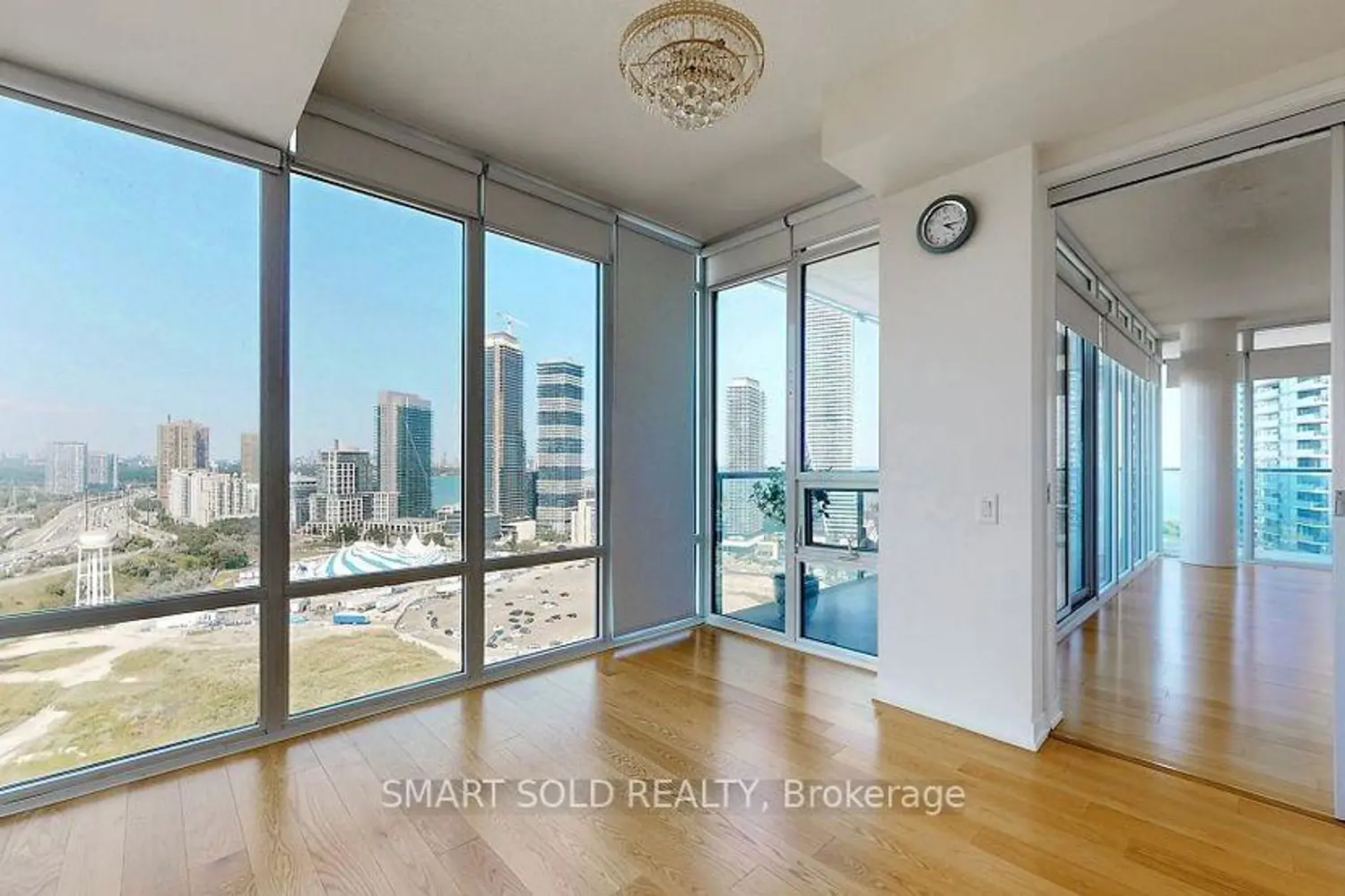 Additional image 8 of 90 Park Lawn Road 2608