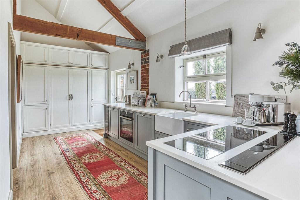 2 bed barn conversion to rentNorth Farm, North Lane, Brailsford DE6 photo 5
