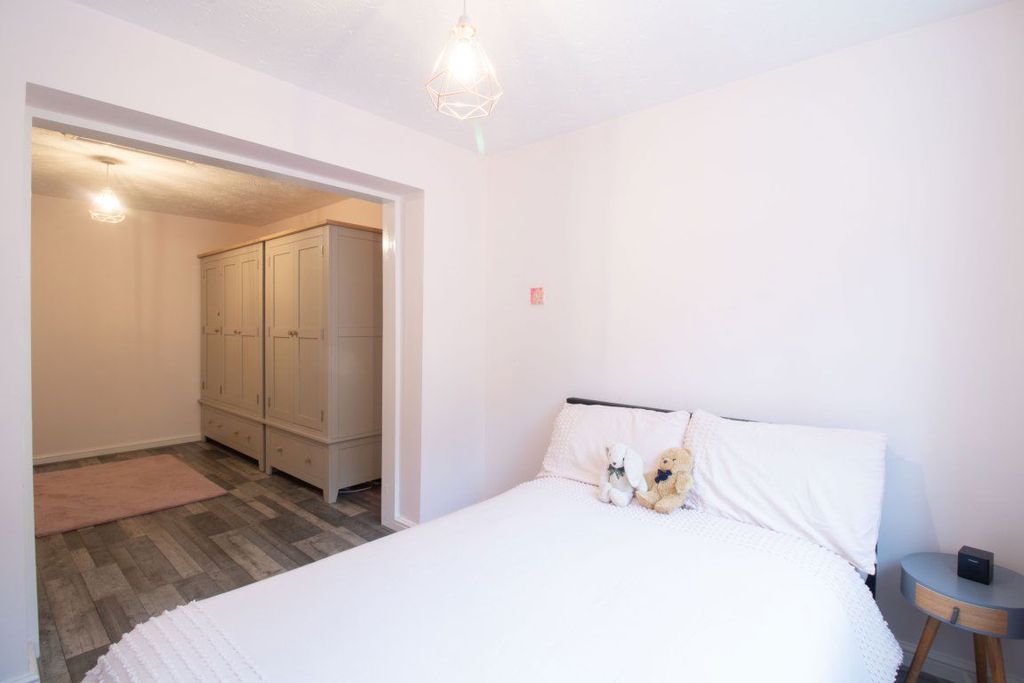 Additional image 10 of 4 bed property to rent14 Coed Gelli Park, Cwmgelli, Blackwood NP12