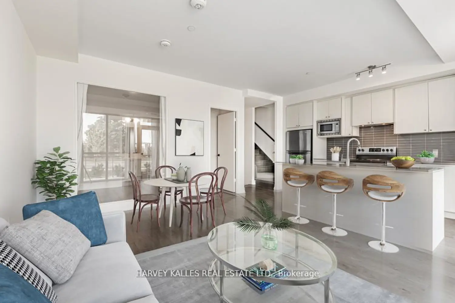 Additional image 3 of 60 George Butchart Drive 4