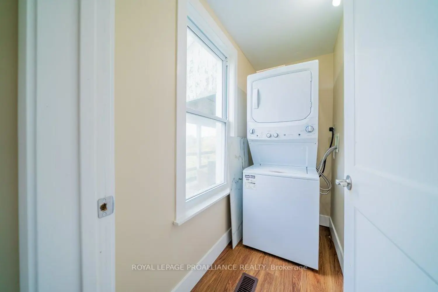 Additional image 8 of 5948 Ardoch Road