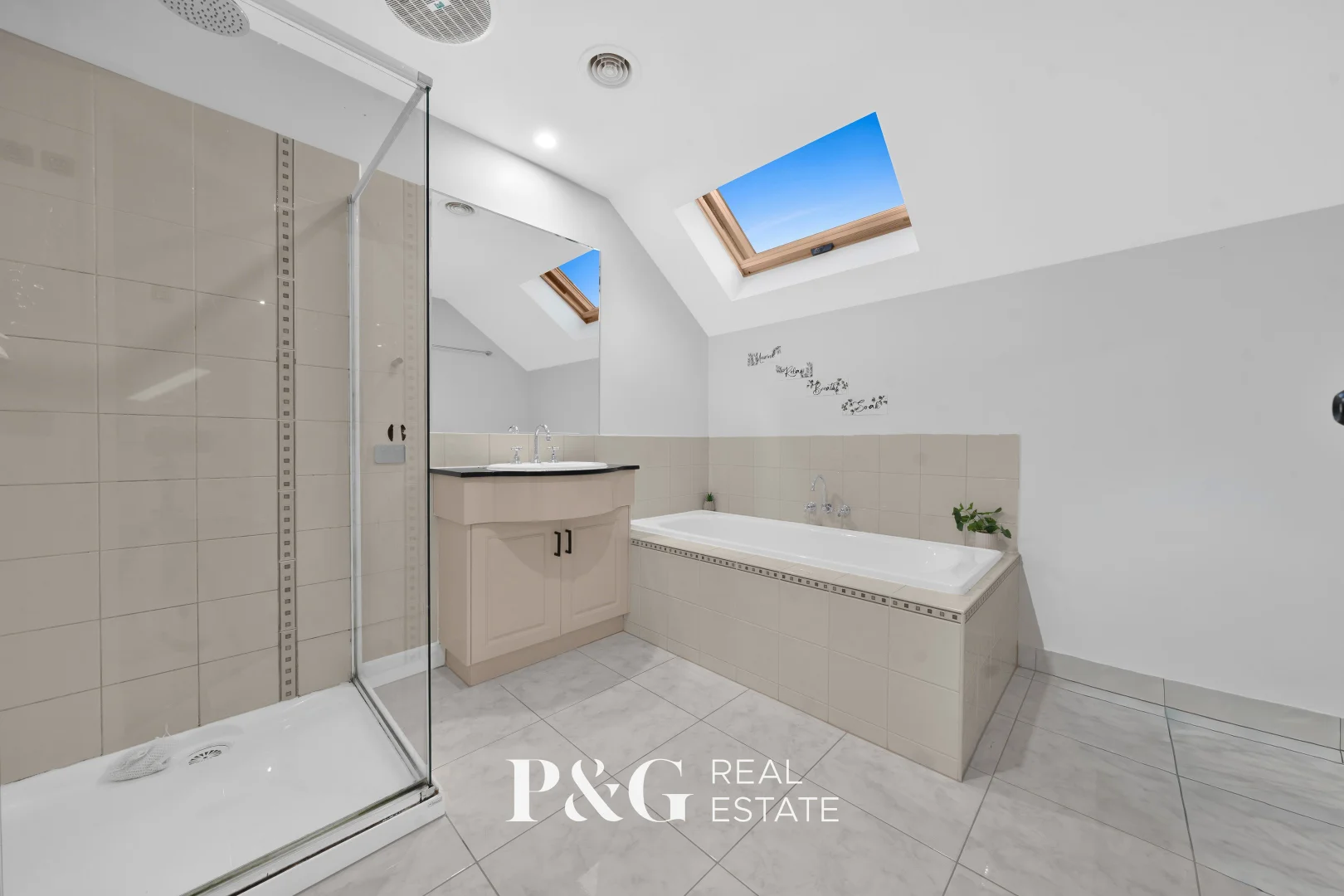 Additional image 13 of 20 Loxley Boulevard, Narre Warren South VIC 3805