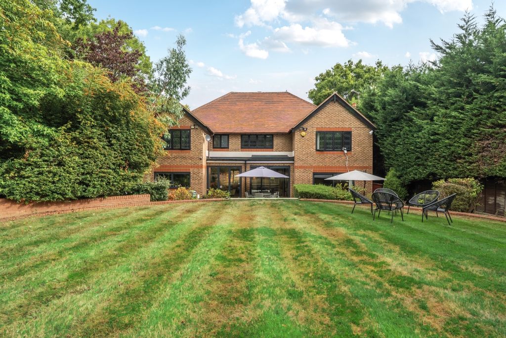 Additional image 10 of 5 bed detached house to rentSt. Leonards Hill, Windsor SL4