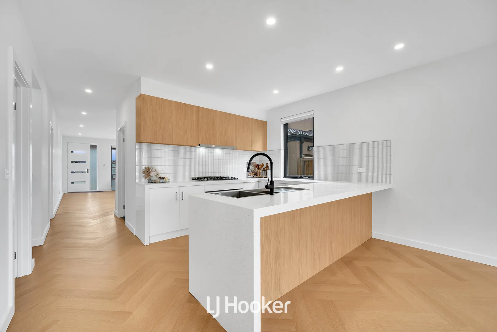 Additional image 6 of 108 Newgrange Boulevard, Clyde North VIC 3978