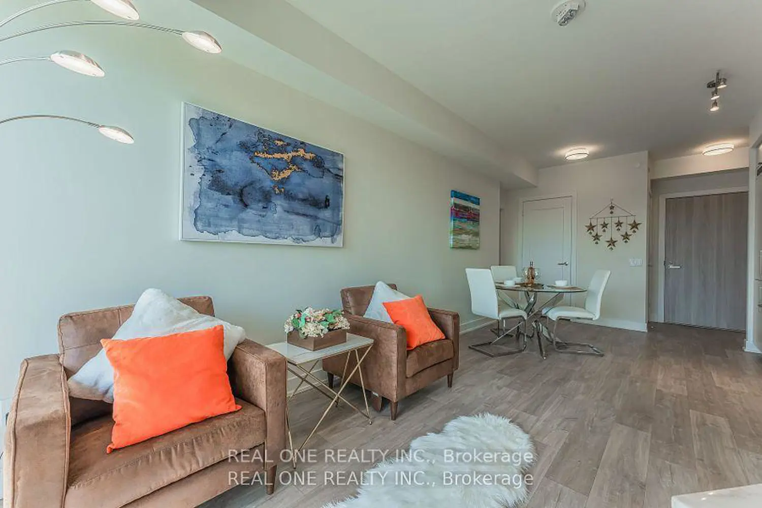 Additional image 5 of 80 Vanauley Street 303