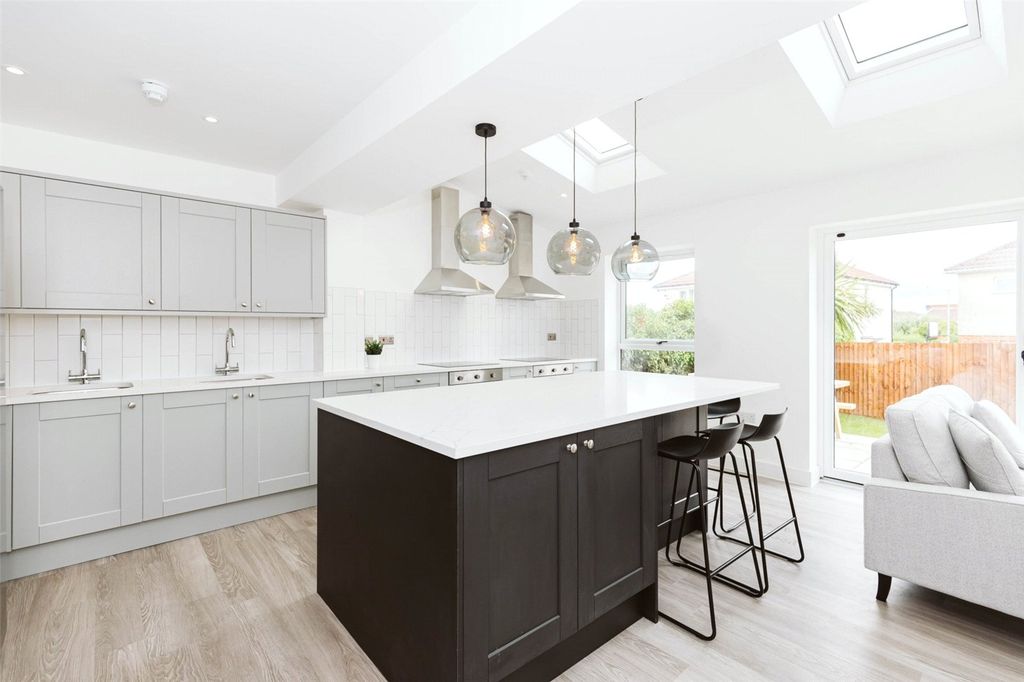 Additional image 7 of 7 bed semi-detached house to rentGayner Road, Horfield, Bristol, Bristol BS7