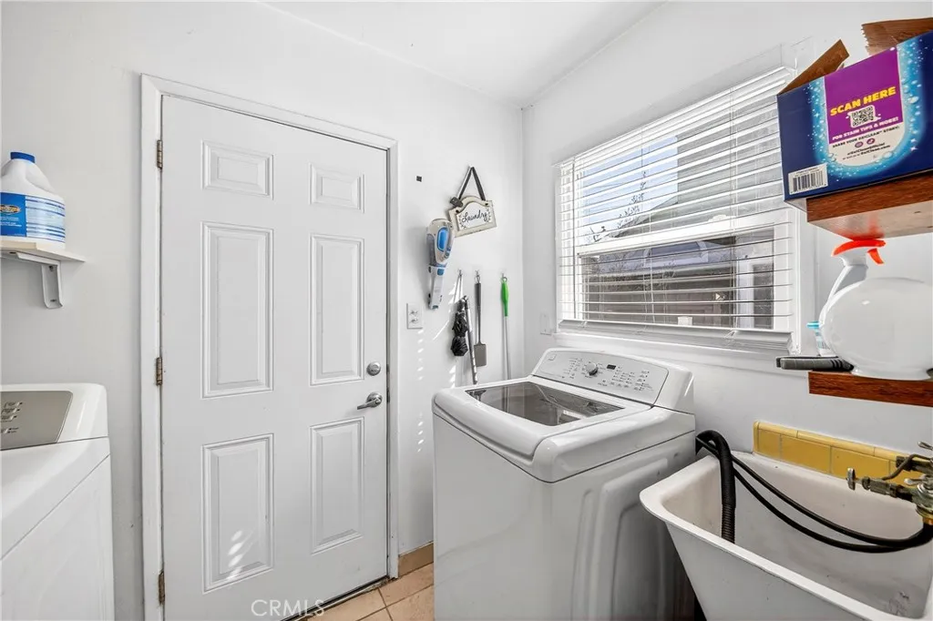 Additional image 51 of 6137 Greenmeadow Rd, Lakewood, CA 90713