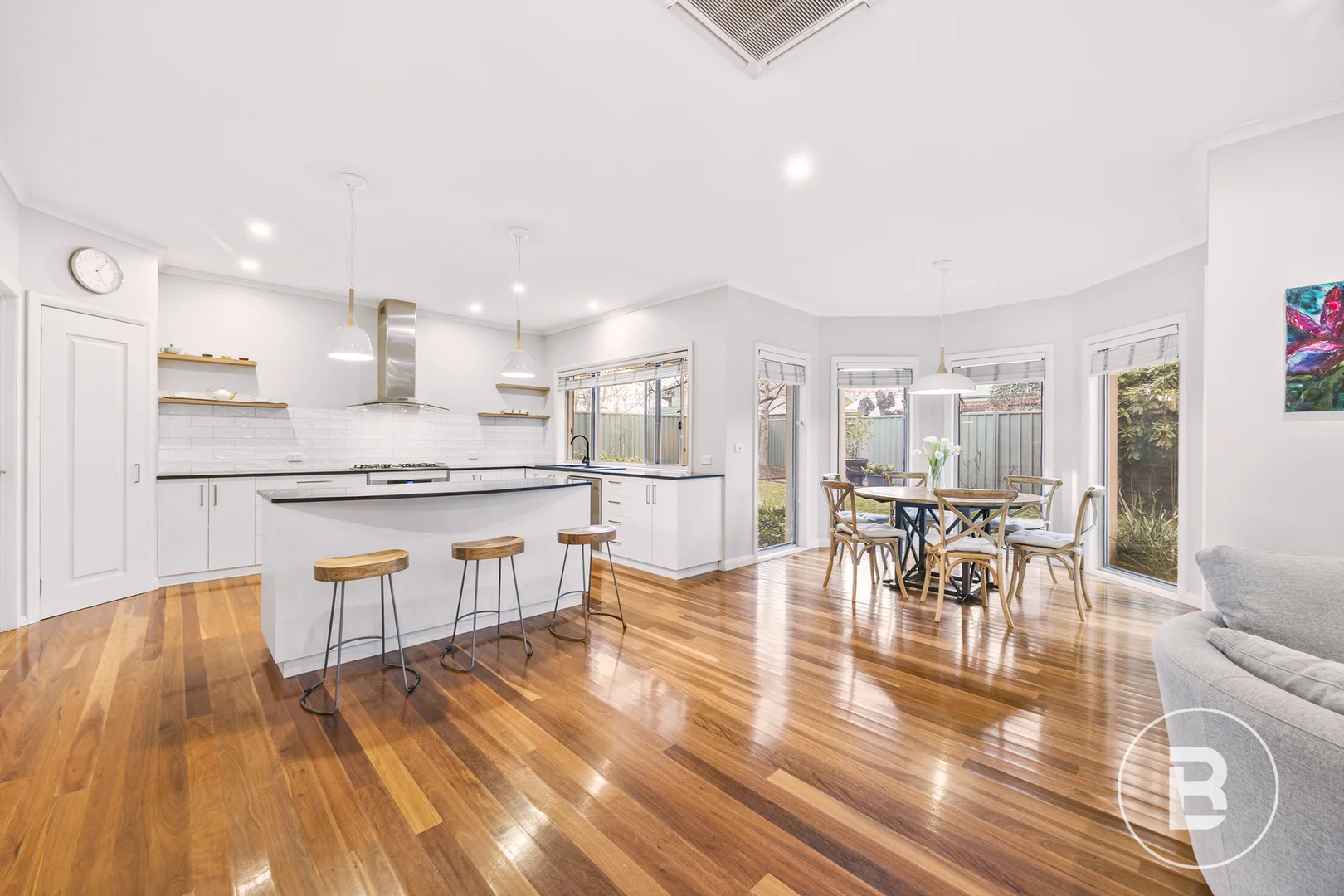 Additional image 5 of 7 St Glens Way, Lake Gardens VIC 3355