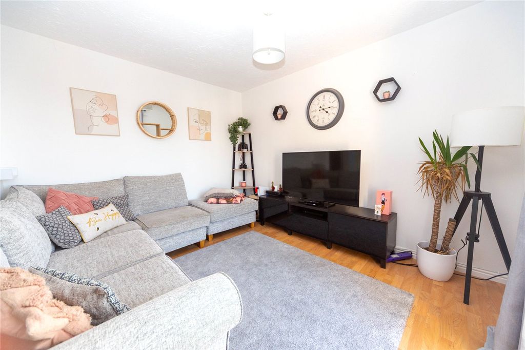 Additional image 4 of 2 bed flat to rentGerddi Margaret, Barry CF62