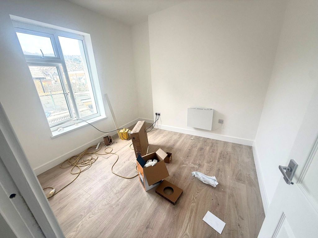 Additional image 4 of 2 bed flat to rentFlat 2, Talbot Street, Maesteg CF34