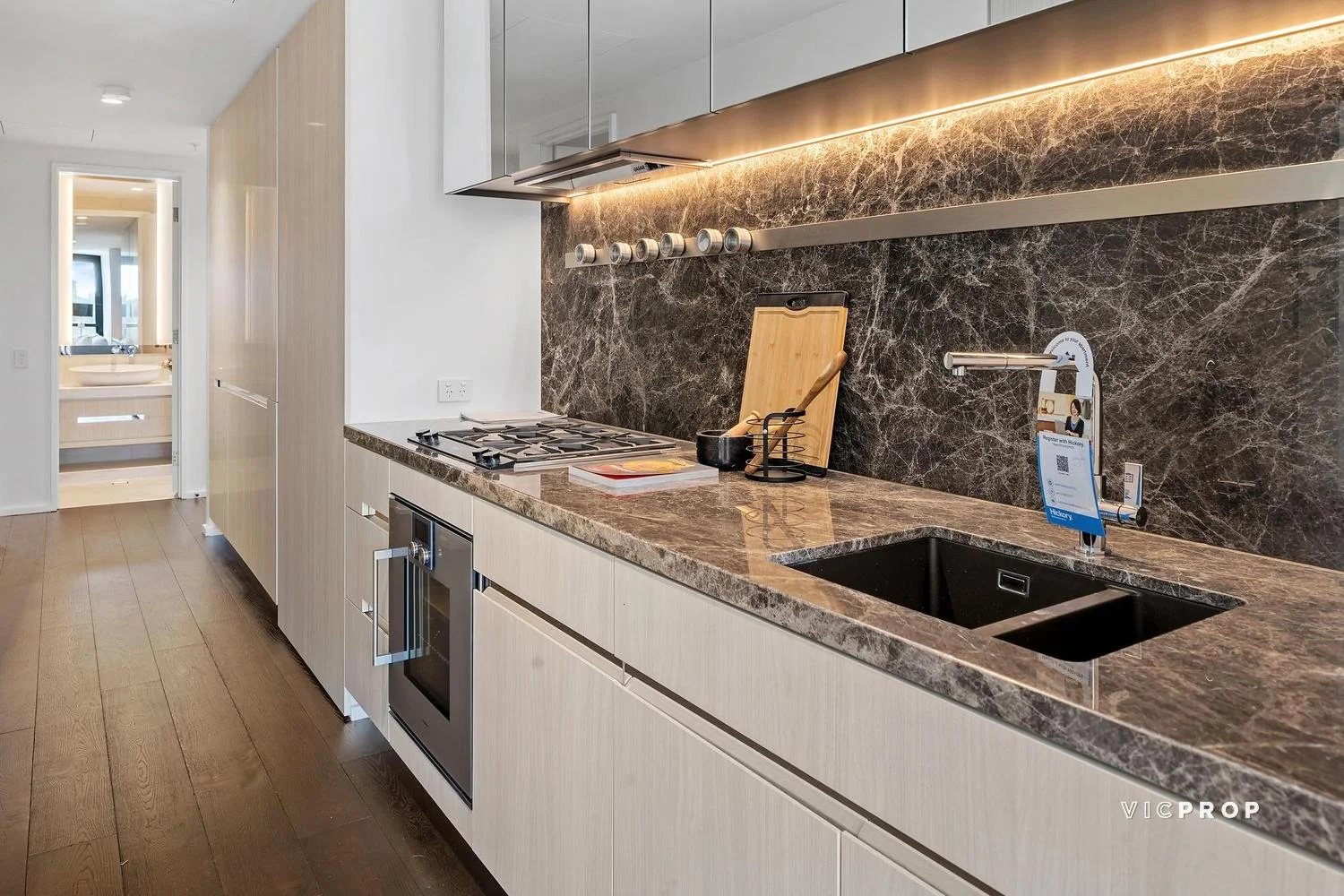 Additional image 3 of 510/20 Queens Road, Melbourne VIC 3004