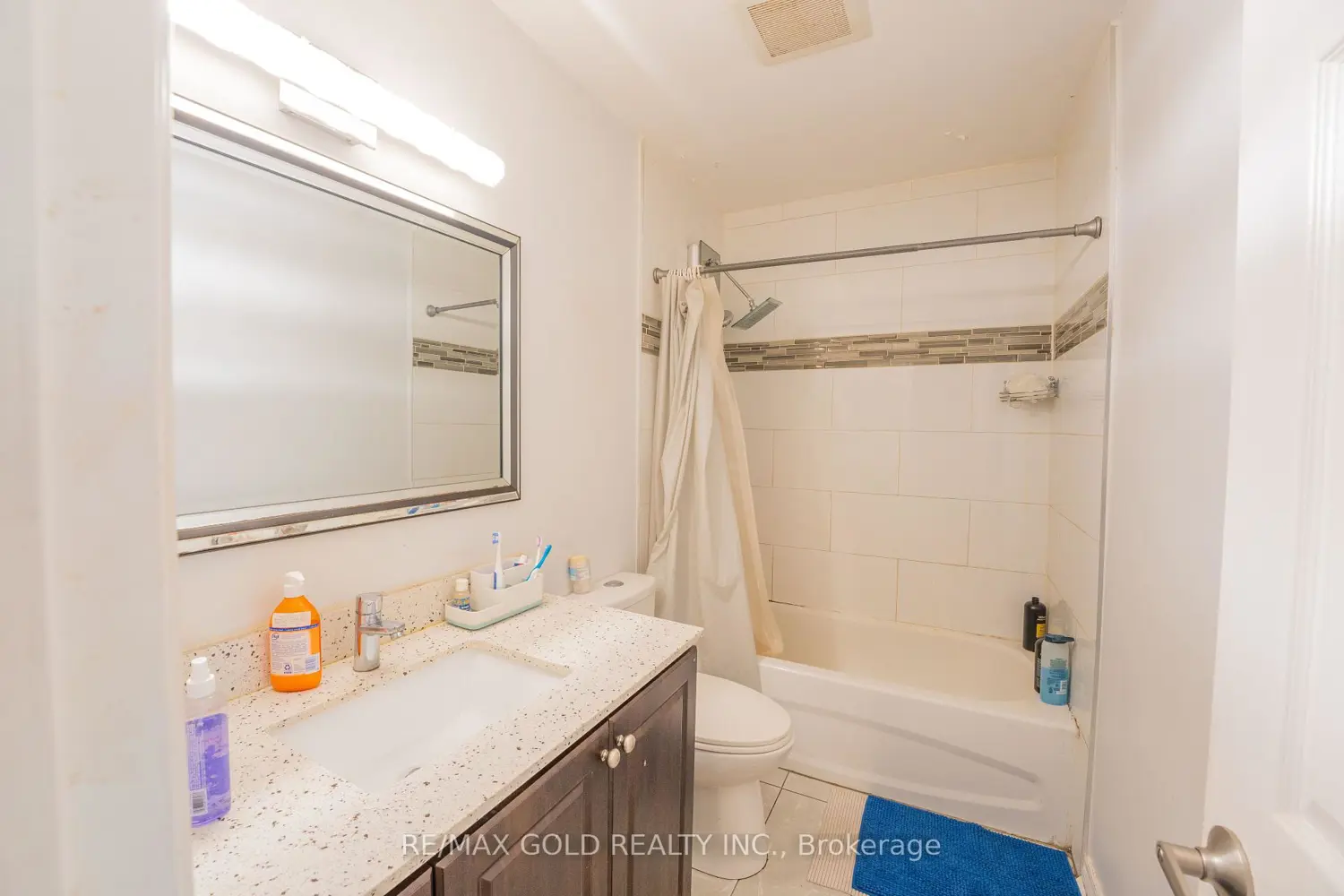 Additional image 19 of 900 Central Park Drive 107