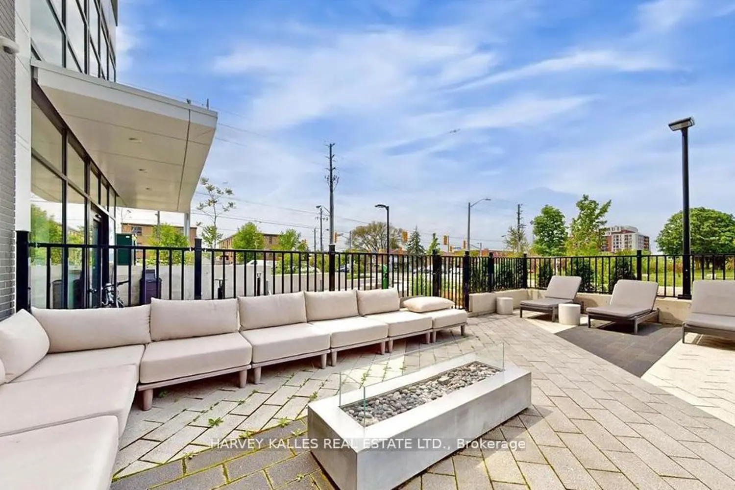 Additional image 19 of 60 George Butchart Drive 4