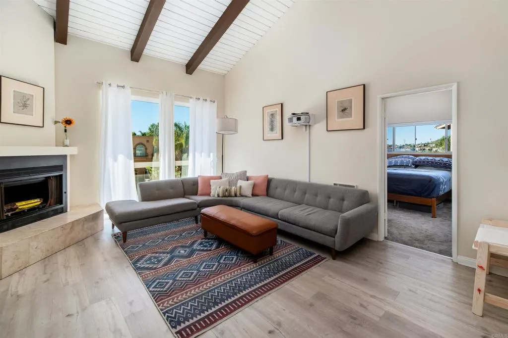 Additional image 3 of 3004 La Costa Avenue Unit B, Carlsbad, CA 92009