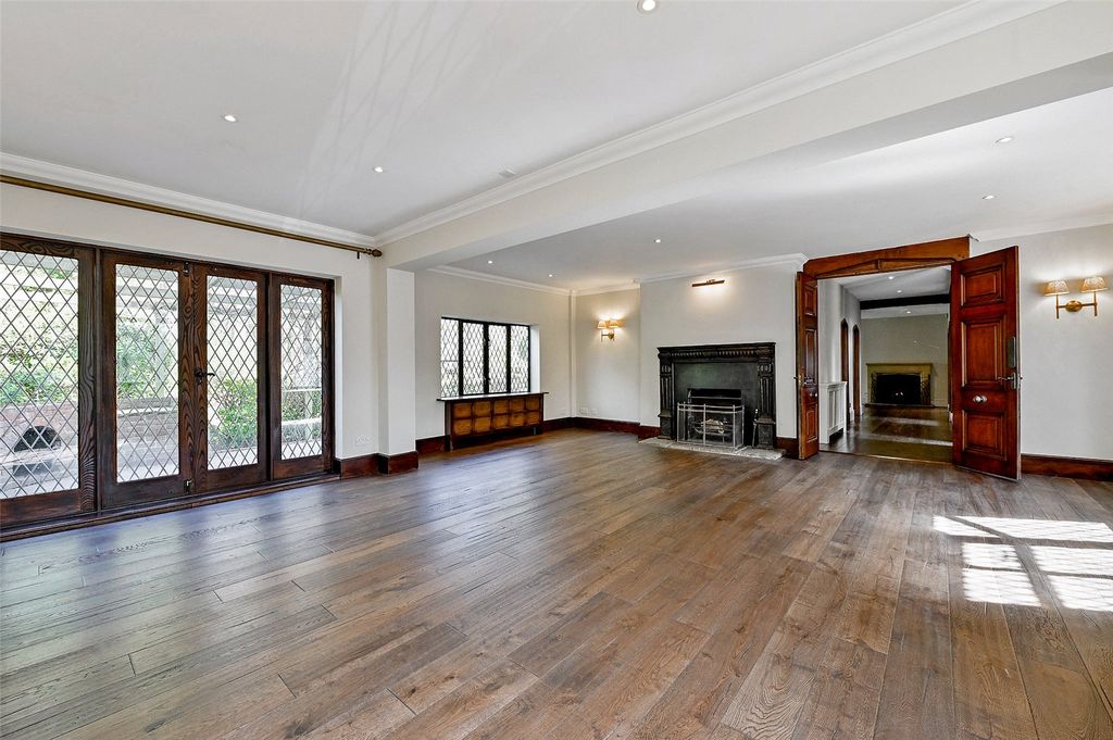 Additional image 6 of 5 bed detached house to rentRidgemead Road, Englefield Green, Egham, Surrey TW20