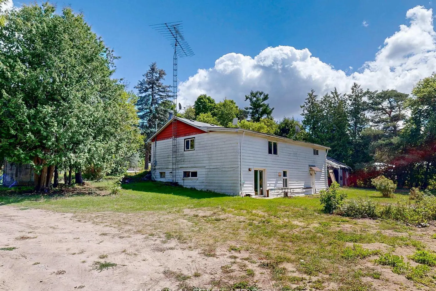 Additional image 12 of 16558 Highway 48