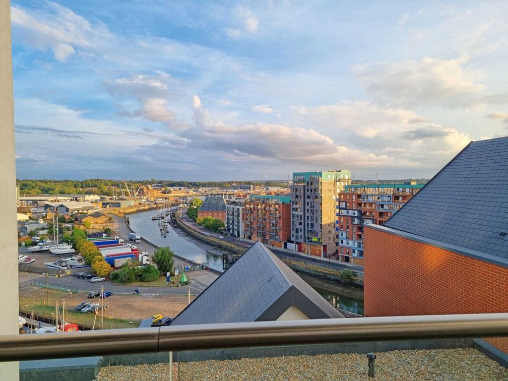 Additional image 10 of 2 bed flat to rentWinerack Apartments, Key Street, Ipswich IP4