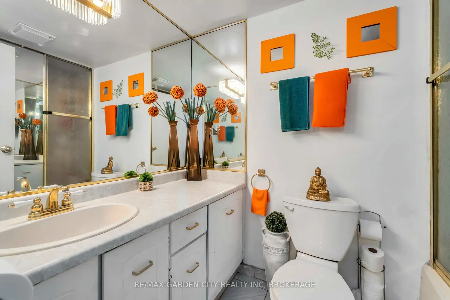 Additional image 13 of 4692 Crysler Avenue 202