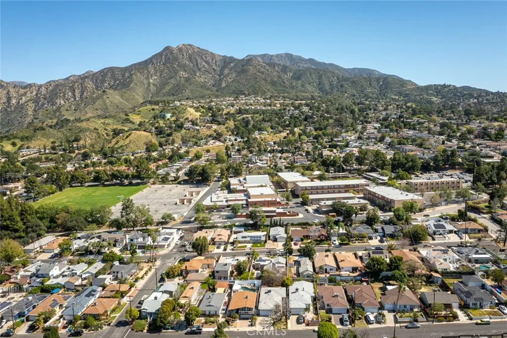 Additional image 84 of 11014 Leolang Ave, Sunland, CA 91040