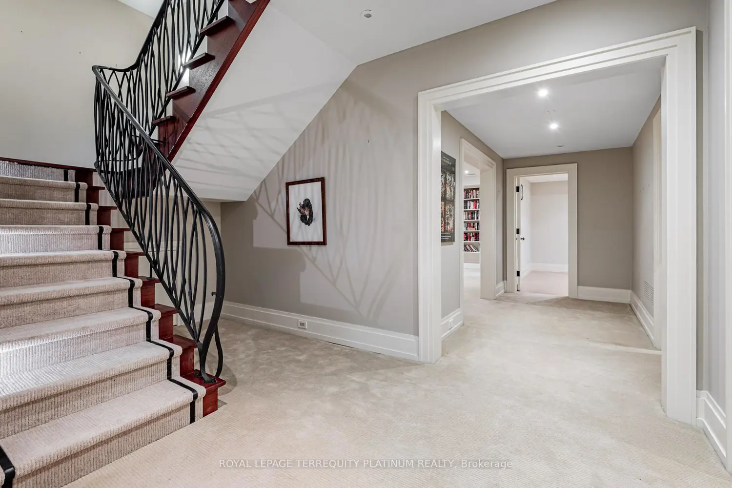 Additional image 13 of 177 Roxborough Drive