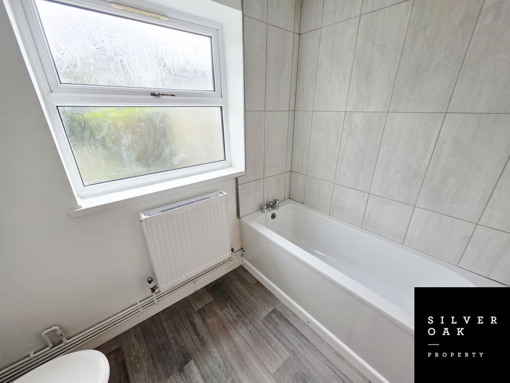 Additional image 5 of 1 bed flat to rentGround Floor Flat, 12A, Glanmor Terrace, Burry Port, Carmarthenshire SA16