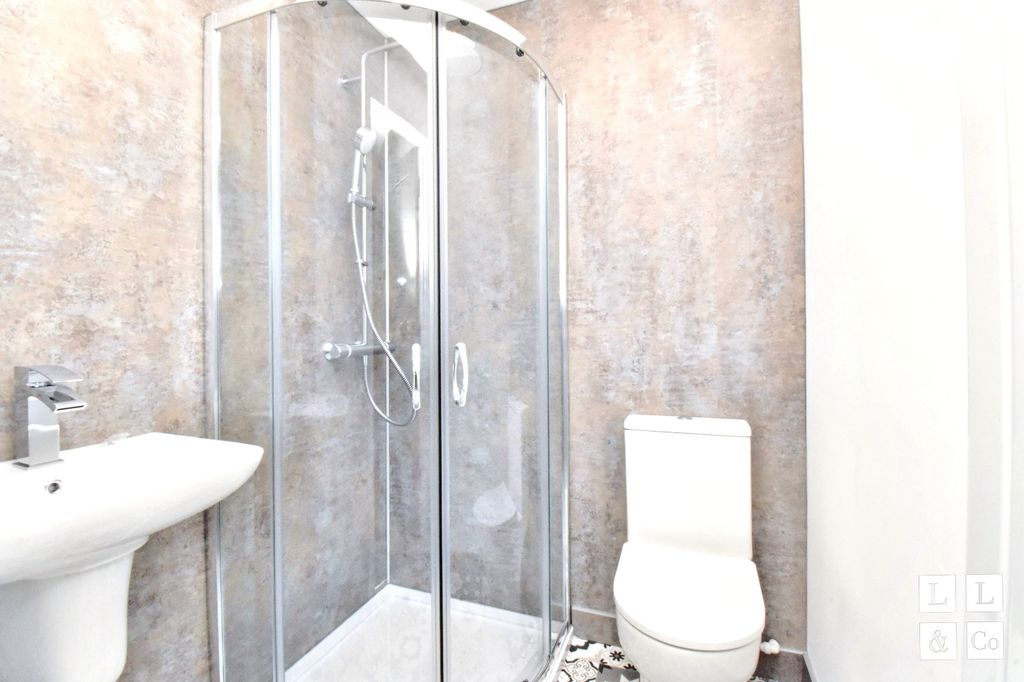 Additional image 15 of 6 bed detached house to rentLongdowns, Penryn TR10