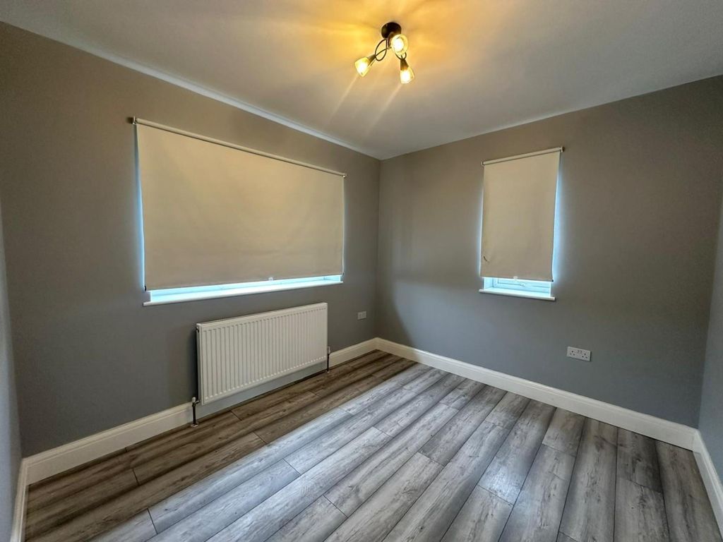 Additional image 22 of 8 bed property to rentRockley Road, Luton LU1