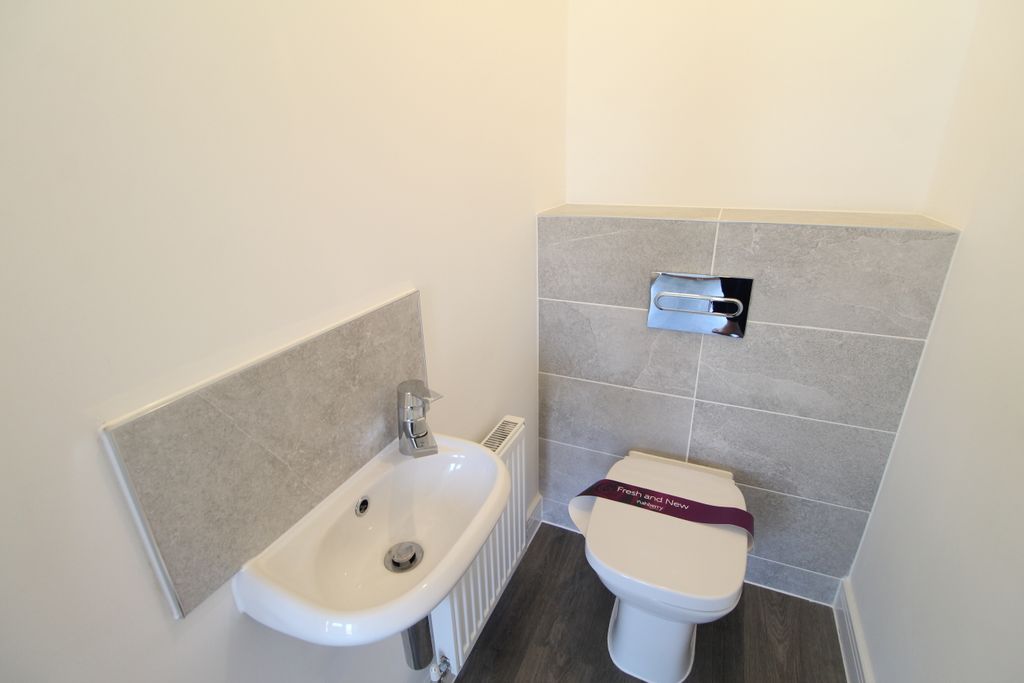 Additional image 9 of 4 bed detached house to rentPettits Drive, Bury St Edmunds IP32
