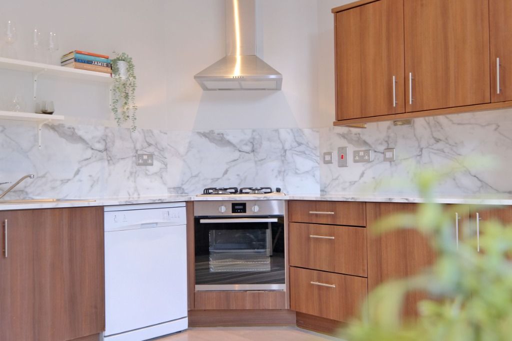 Additional image 7 of 5 bed detached house to rentHolburn Street, City Centre, Aberdeen AB10