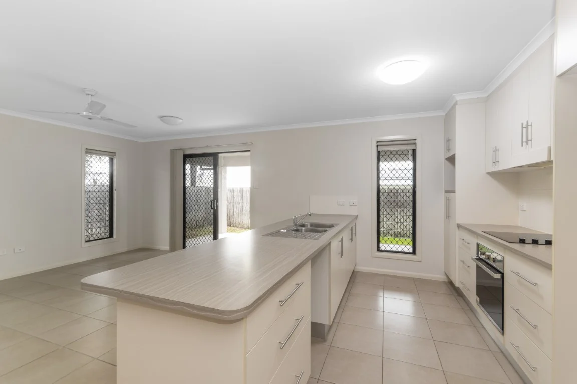 Additional image 2 of 2/26 Lochern Way, Bushland Beach QLD 4818