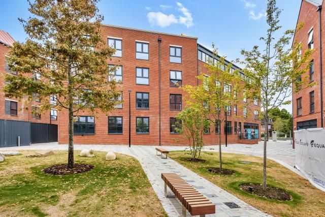 Additional image 4 of 1 bed flat to rentNewbury, Berkshire RG14