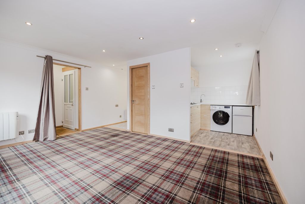 Additional image 2 of Studio to rentPark Place, Livingston EH54