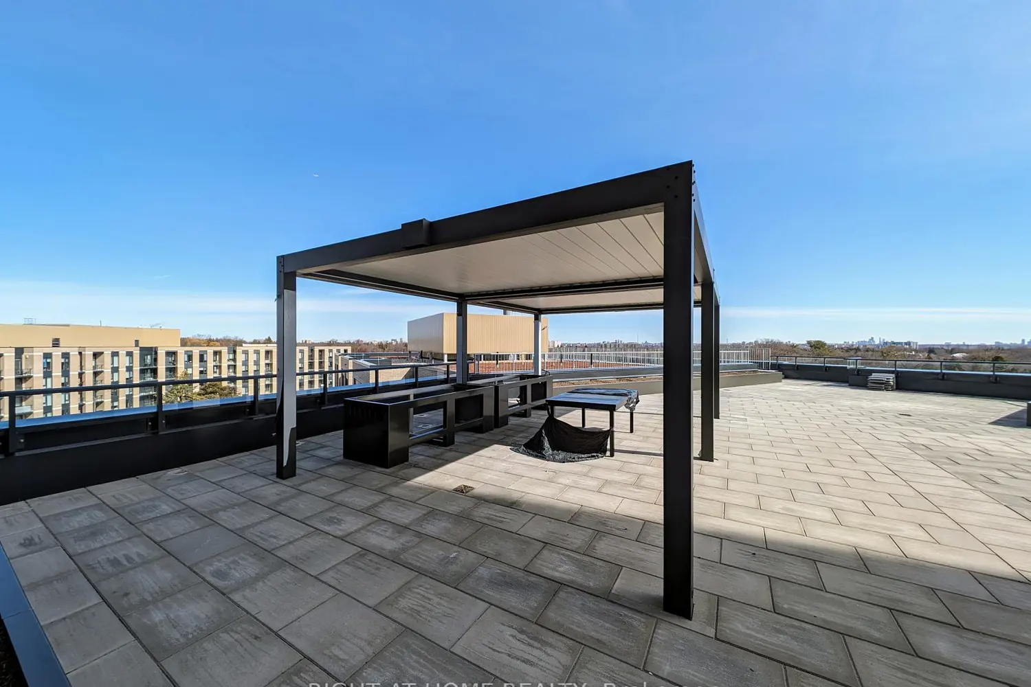 Additional image 18 of 293 The Kingsway 705