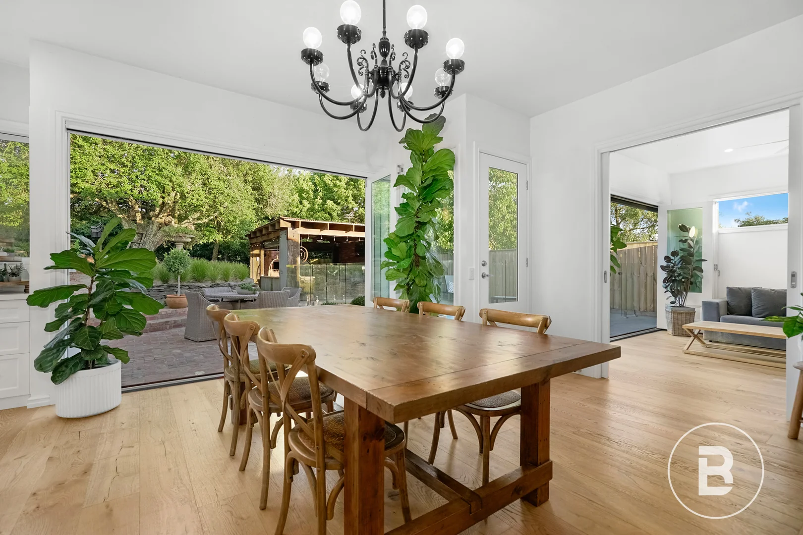 Additional image 8 of 602 Havelock Street, Soldiers Hill VIC 3350