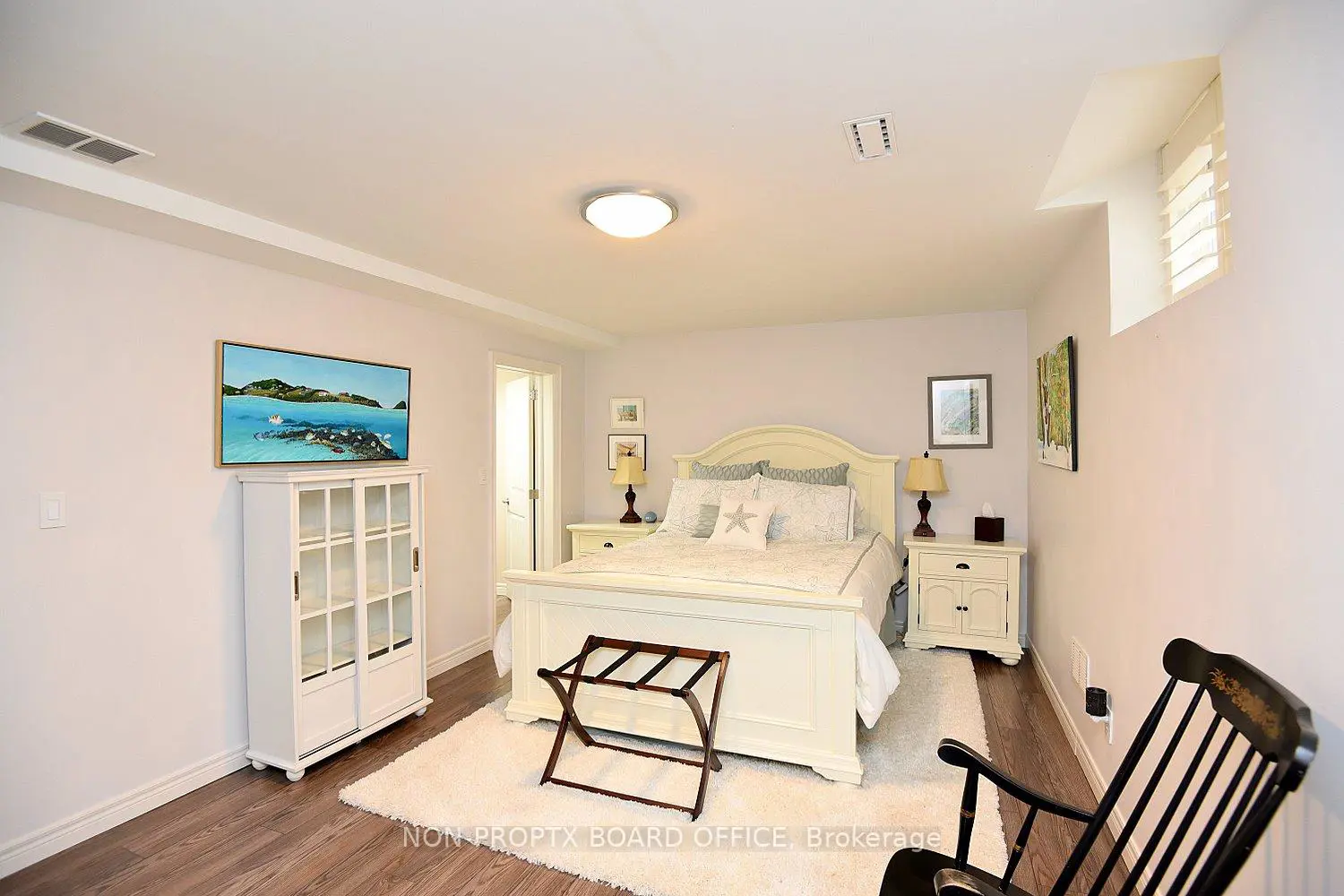 Additional image 12 of 19 Dyment Court