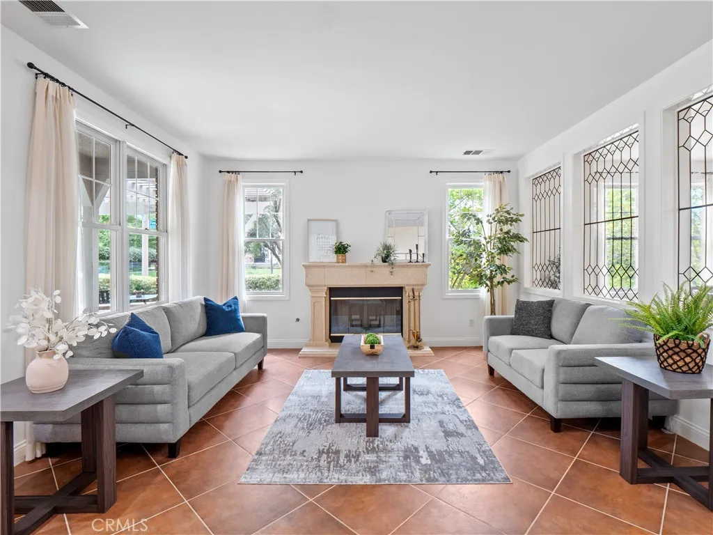 Additional image 67 of 25679 Smoketree Ln, Valencia, CA 91381