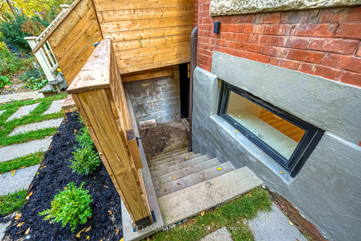 Additional image 13 of 195 Albany Avenue