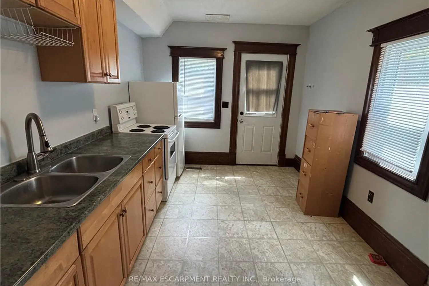 Additional image 9 of 463 East Main Street