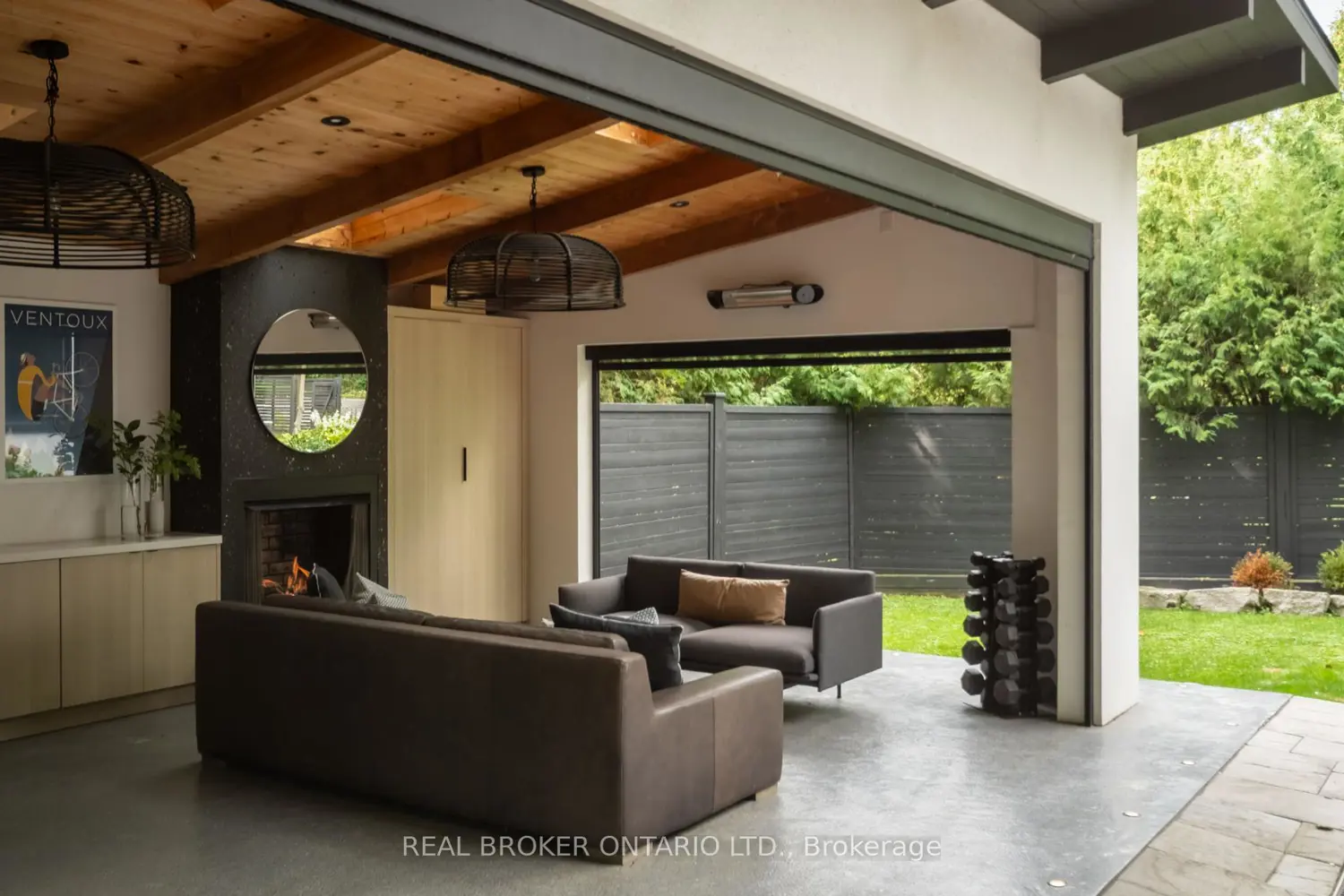 Additional image 15 of 20 Laskay Lane