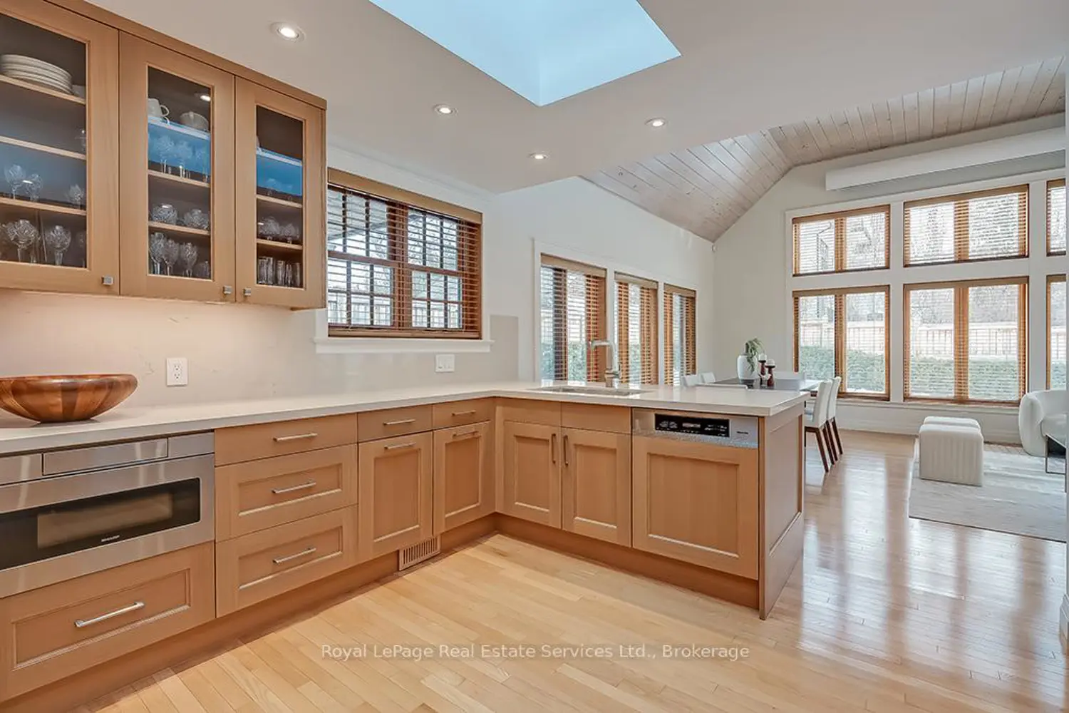 Additional image 3 of 69 Allan Street