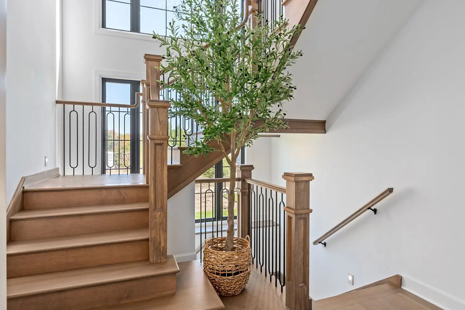 Additional image 5 of 526 Creekview Chase