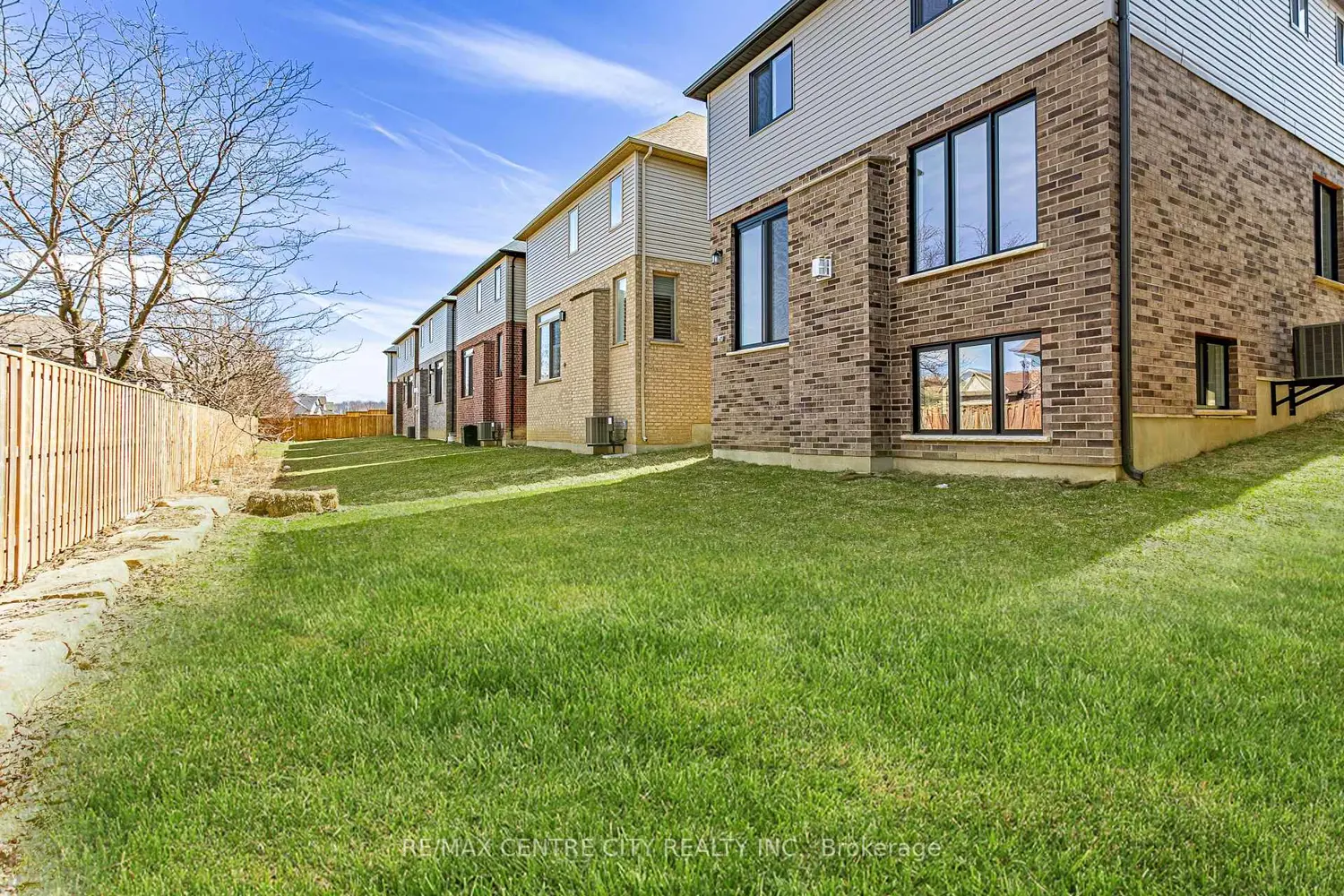 Additional image 15 of 1596 Noah Bend