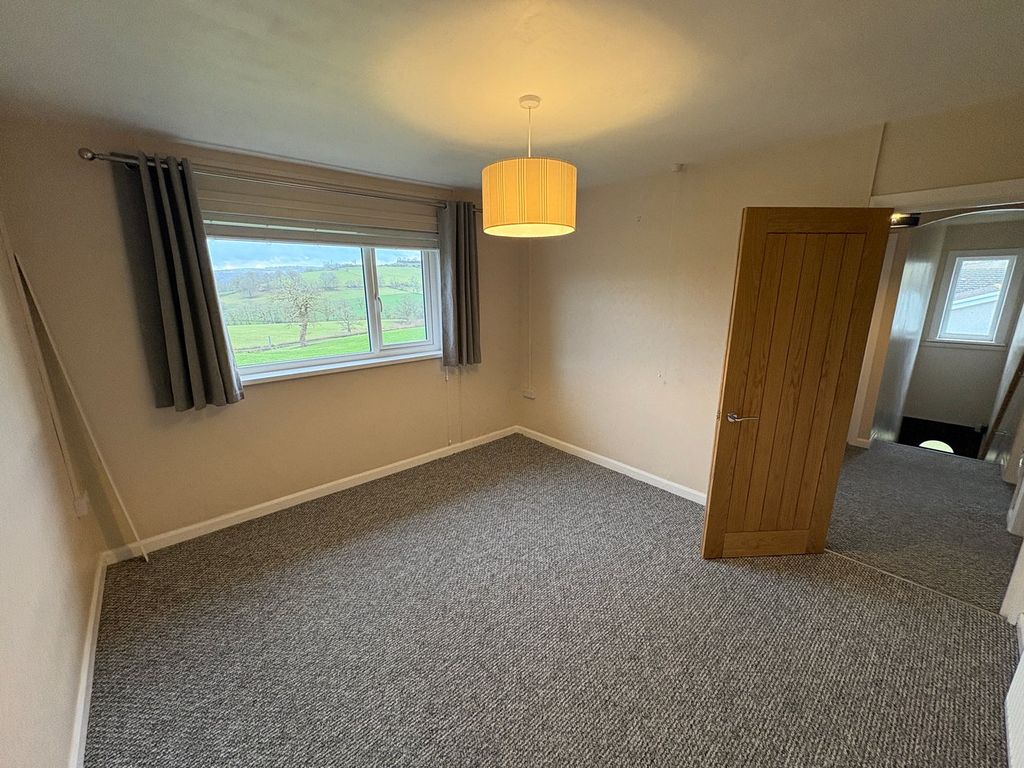Additional image 3 of 2 bed flat to rentBroad Oak, Carmarthen SA32
