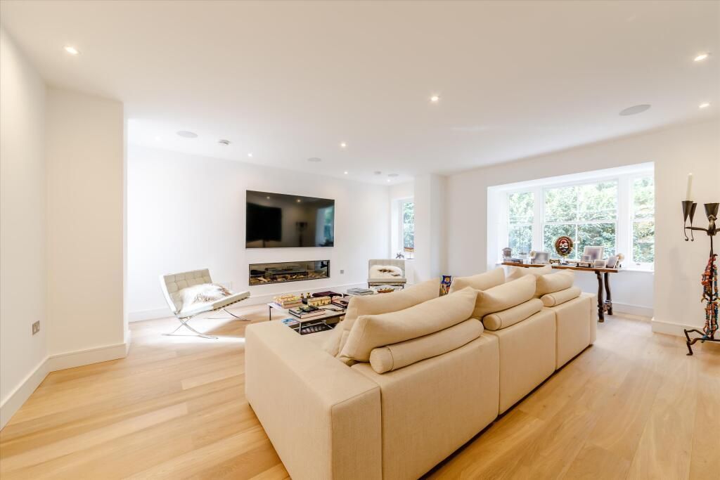 Additional image 10 of 5 bed detached house to rentLondon Road, Ascot SL5