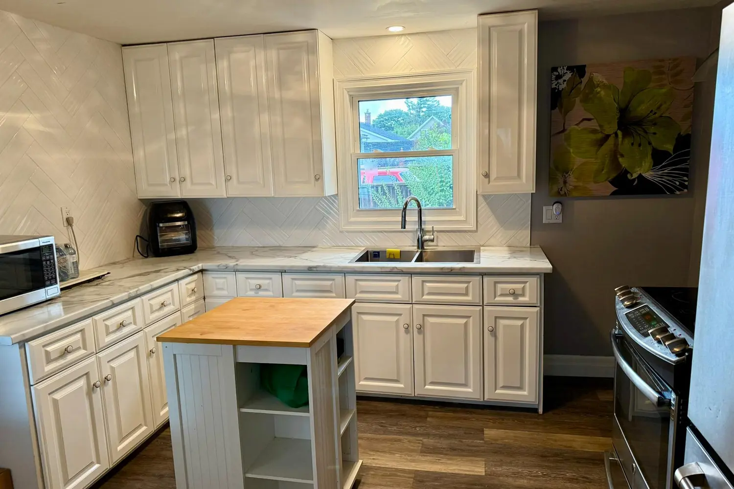 Additional image 6 of 582 9Th Street