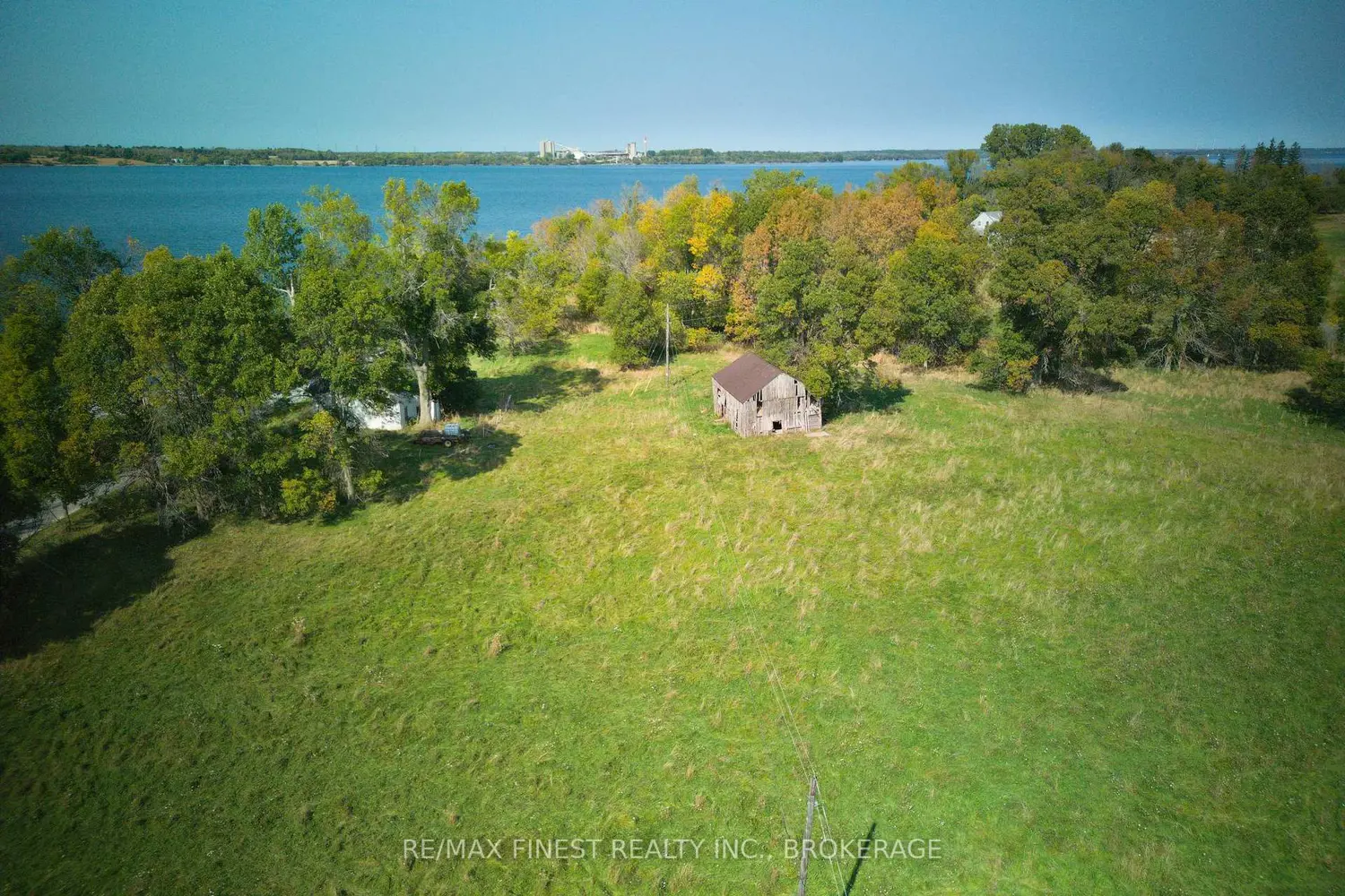 Additional image 12 of 15355 Front Road
