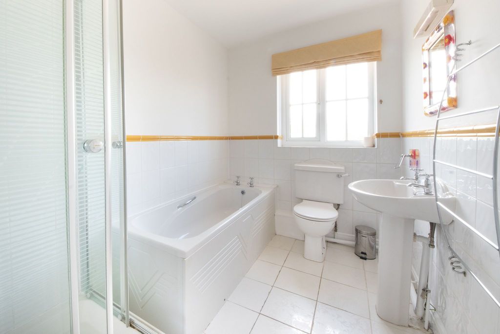 Additional image 4 of 6 bed link detached house to rentLlanbadarn Fawr, Aberystwyth SY23
