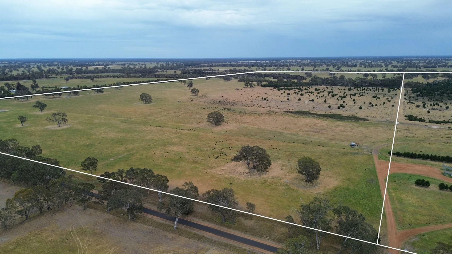 . Powers Creek Road, Edenhope VIC 3318