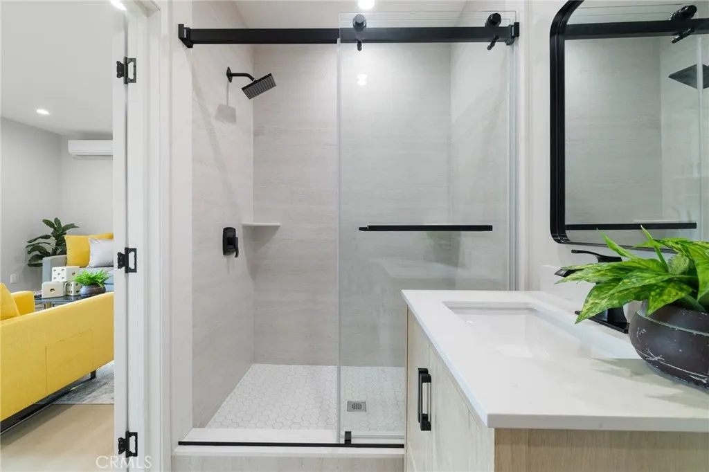 Additional image 86 of 14137 Gain, Arleta, CA 91331