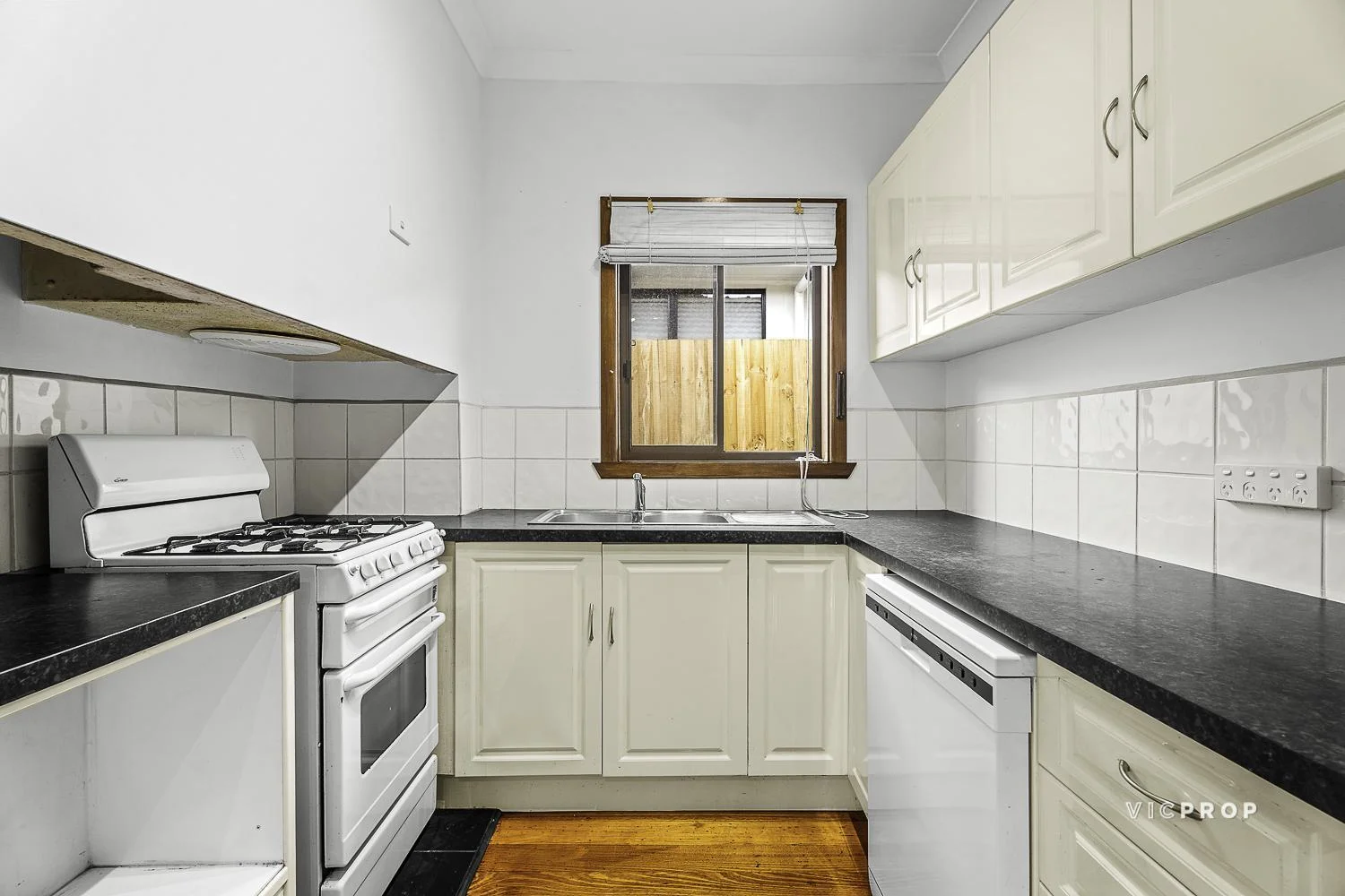 Additional image 3 of 110 St Hellier Street, Heidelberg Heights VIC 3081